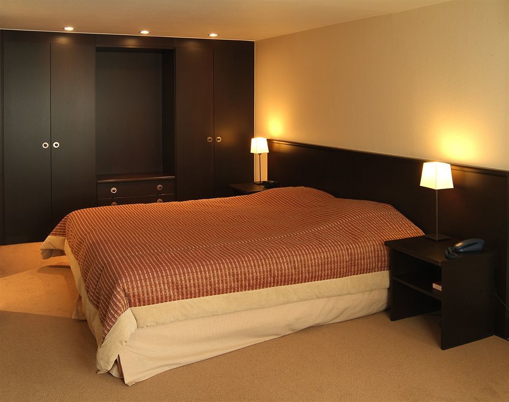 Den En Heuvel Hotel Kasterlee Kültér fotó